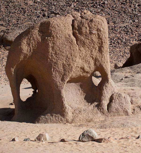 La Grotte des Ambassadeurs-Ajjer immersion